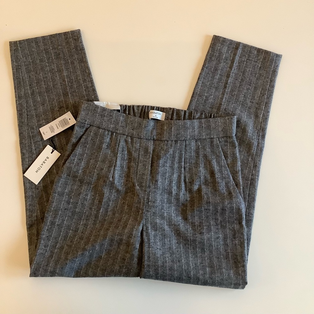 NWT  Aritzia Babaton conan ankle trousers Charcoal Herringbone Trousers